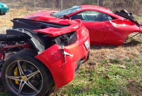 458 italia, baleset, ferrari