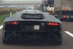 aventador, kémfotó, lamborghini, murcielago, superveloce