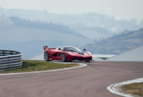 ferrari, forma-1, fxx k, laferrari, sebastian vettel, videó