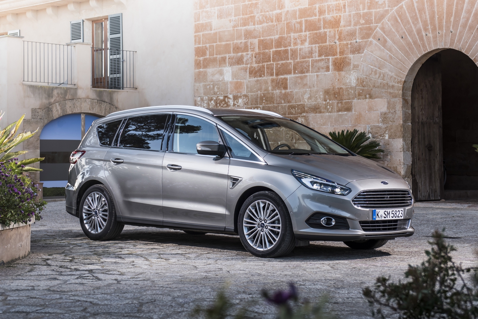 S max 2. Ford s Max 2022. Ford s Max 2018. Ford s Max 2020. Ford s Max 2023.