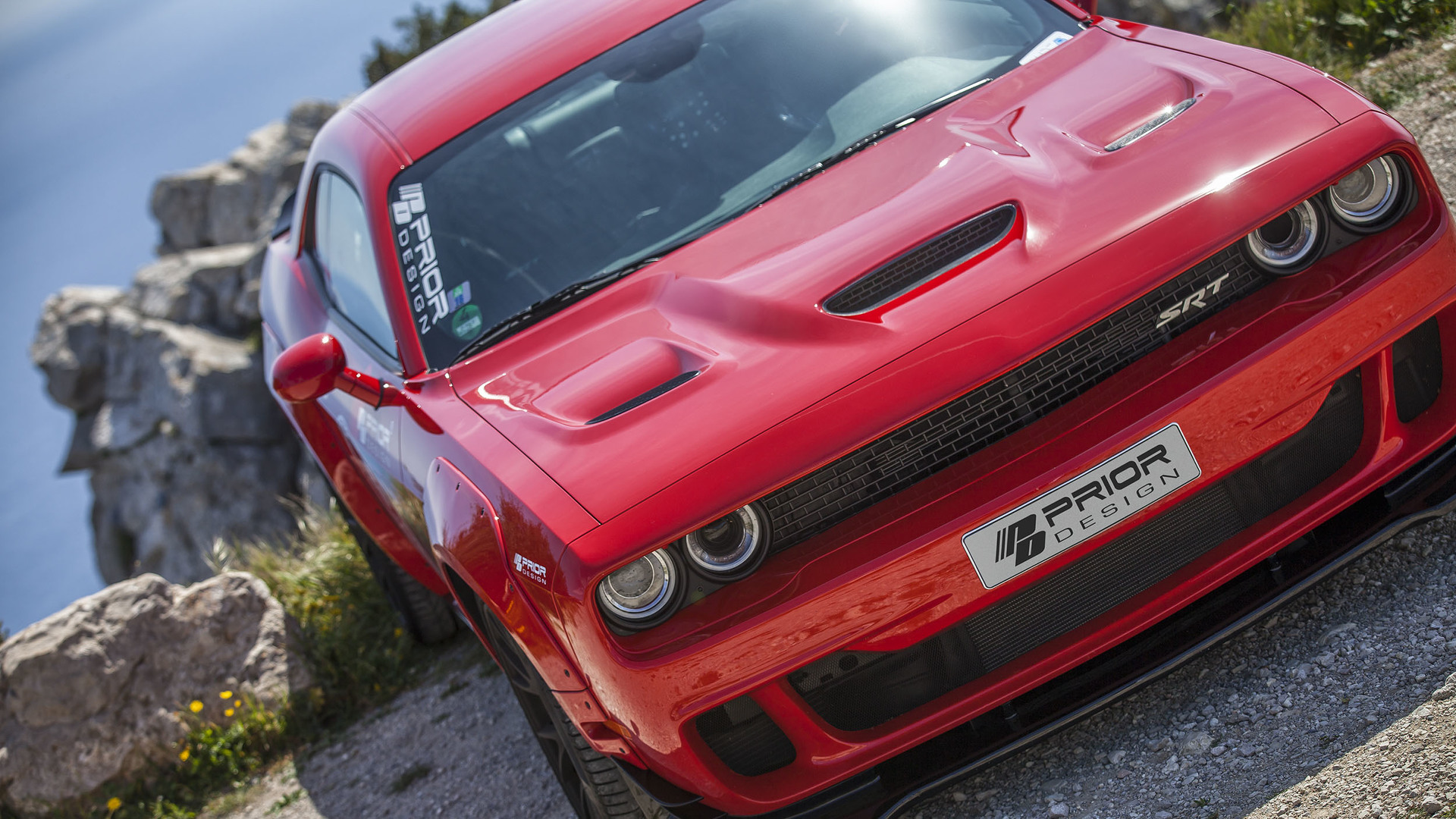 Hellcat dodge Challenger тюнингованный