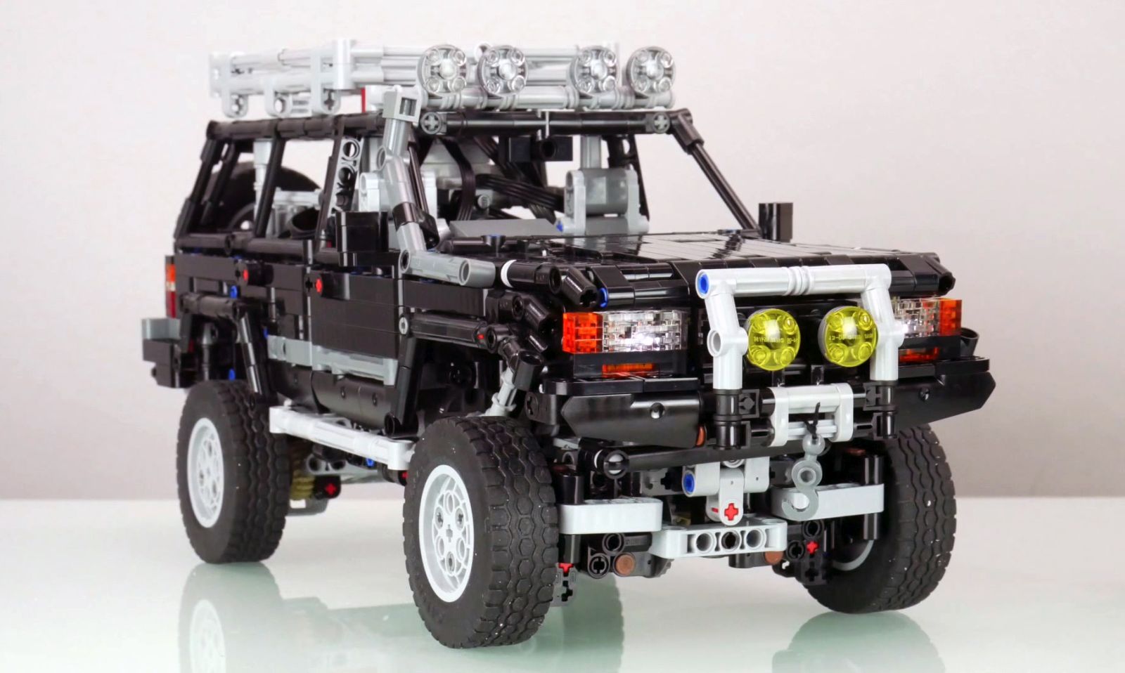 Lego Toyota Land Cruiser